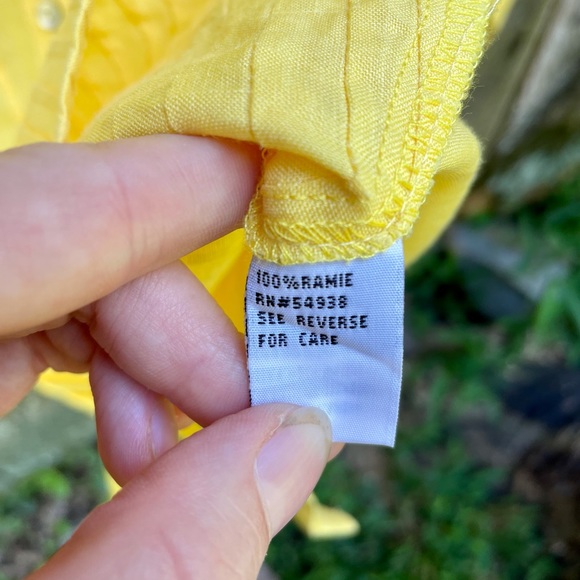 Linen button down top - Picture 4 of 6